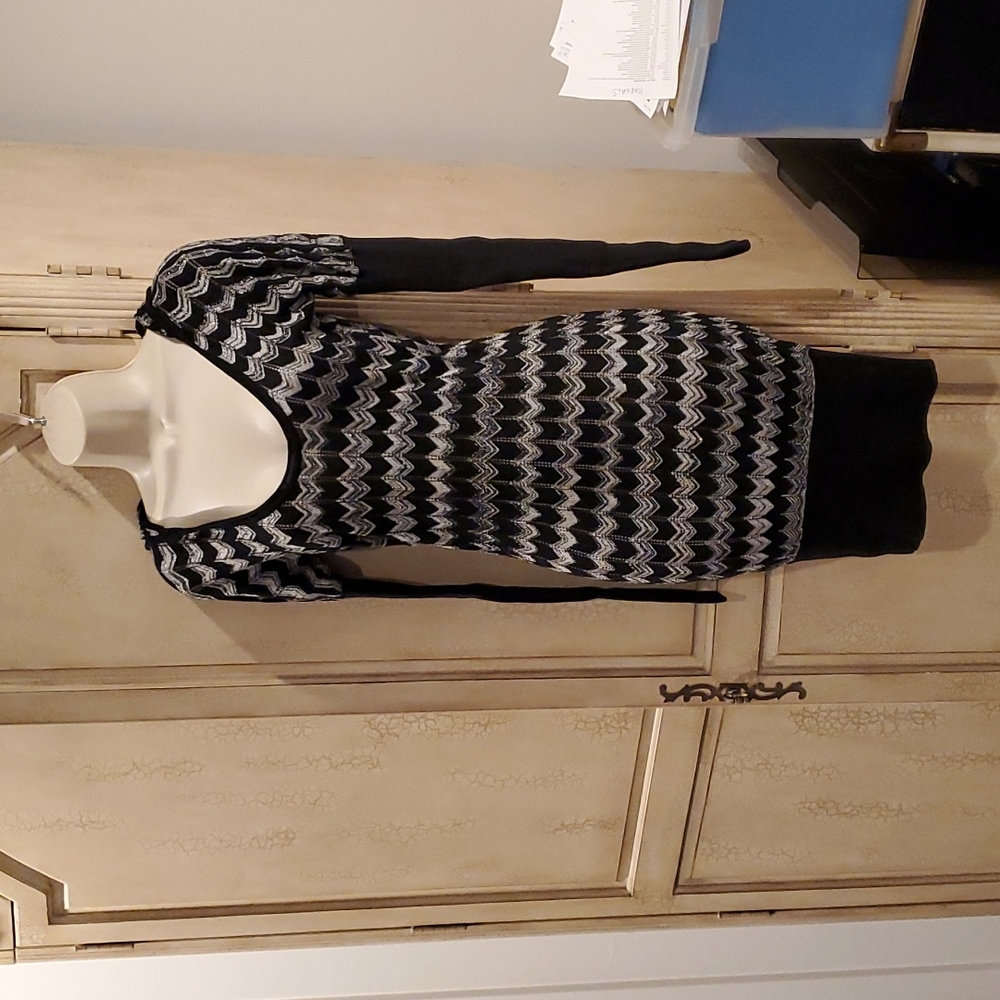 Bebe Metallic Chevron Hooded Sweater Mini Dress Black Silver Size S